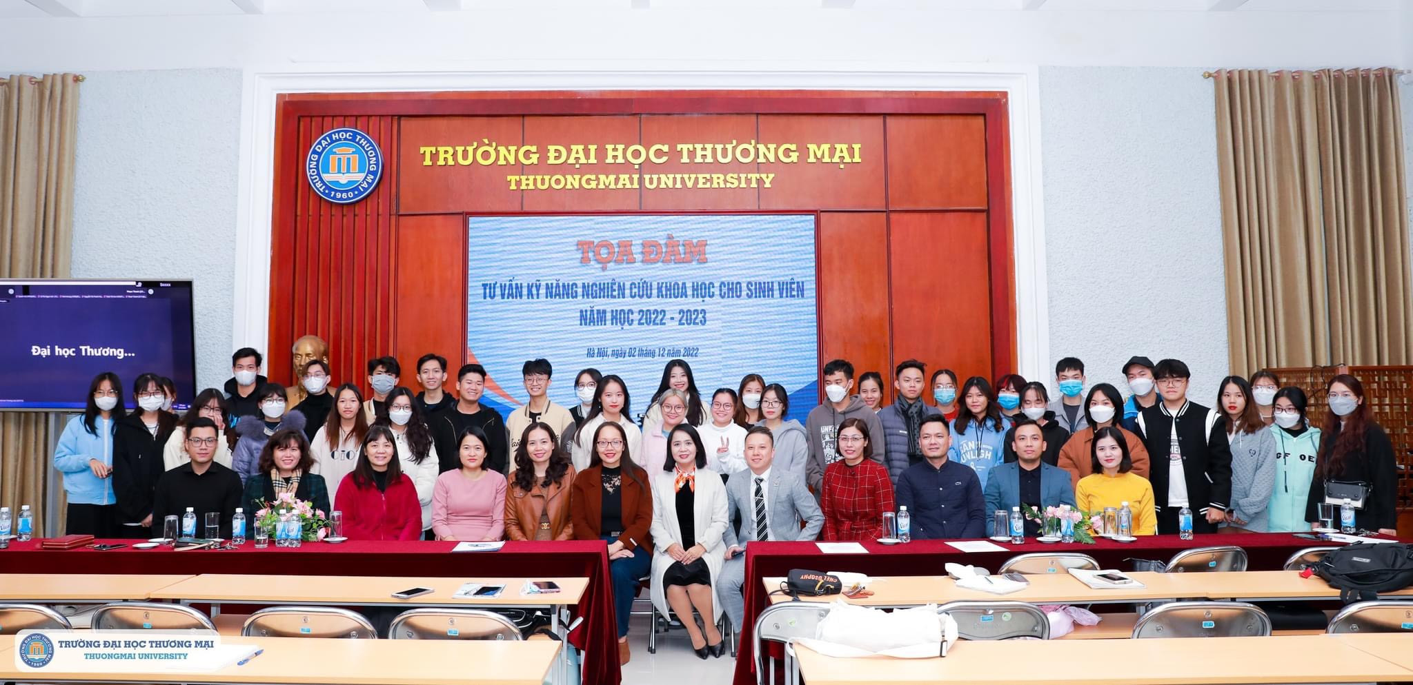 TỌA ĐÀM TƯ VẤN KỸ NĂNG NGHIÊN CỨU KHOA HỌC CHO SINH VIÊN NĂM HỌC 2022 - 2023